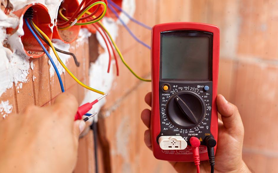 cherche électricien pas cher Morigny-Champigny